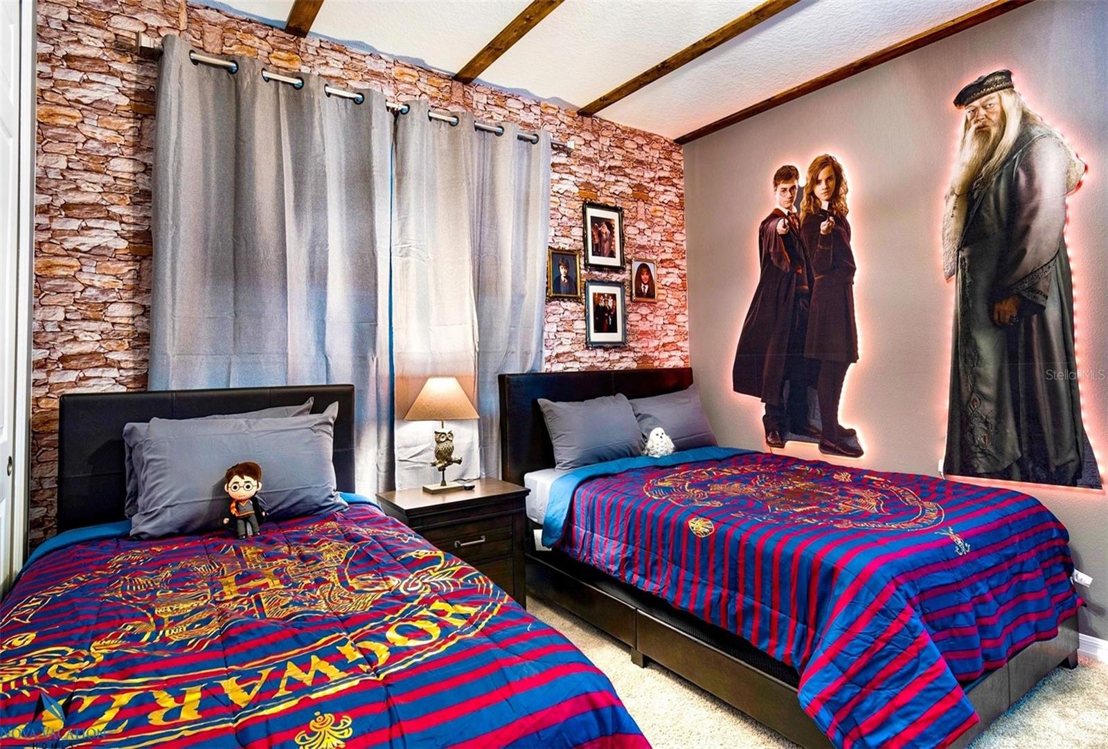 SOLARA RESIDENCE VACATION VILLAS REP - Residential