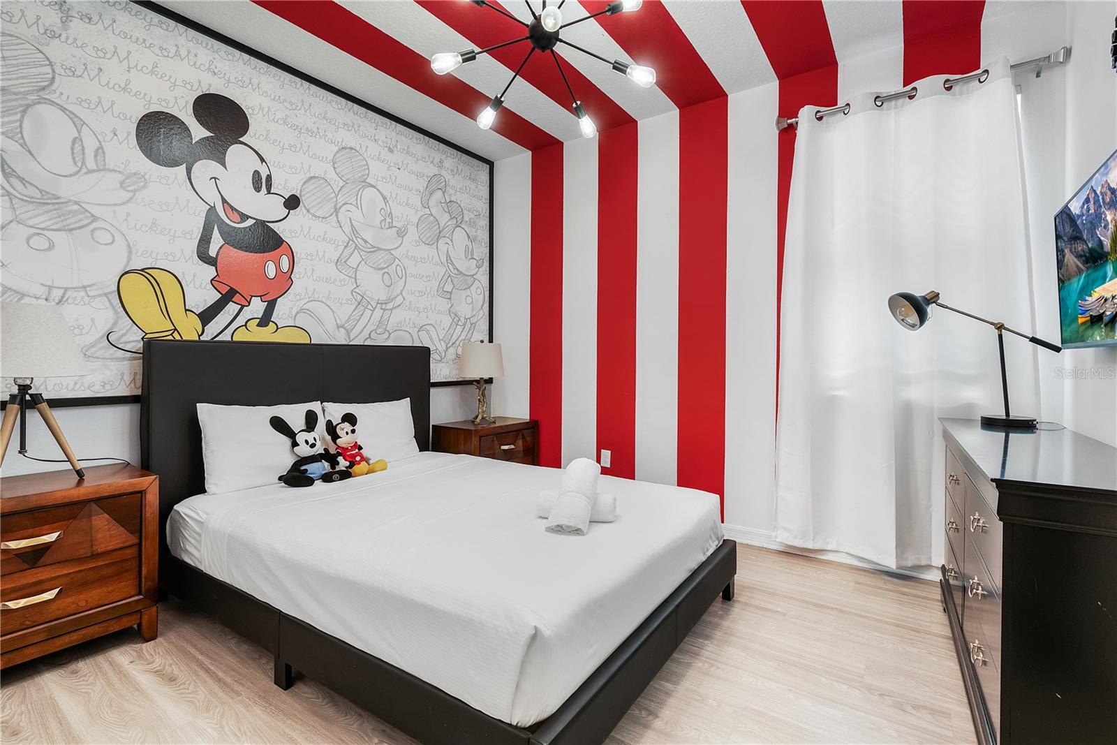 SOLARA RESIDENCE VACATION VILLAS REP - Residential