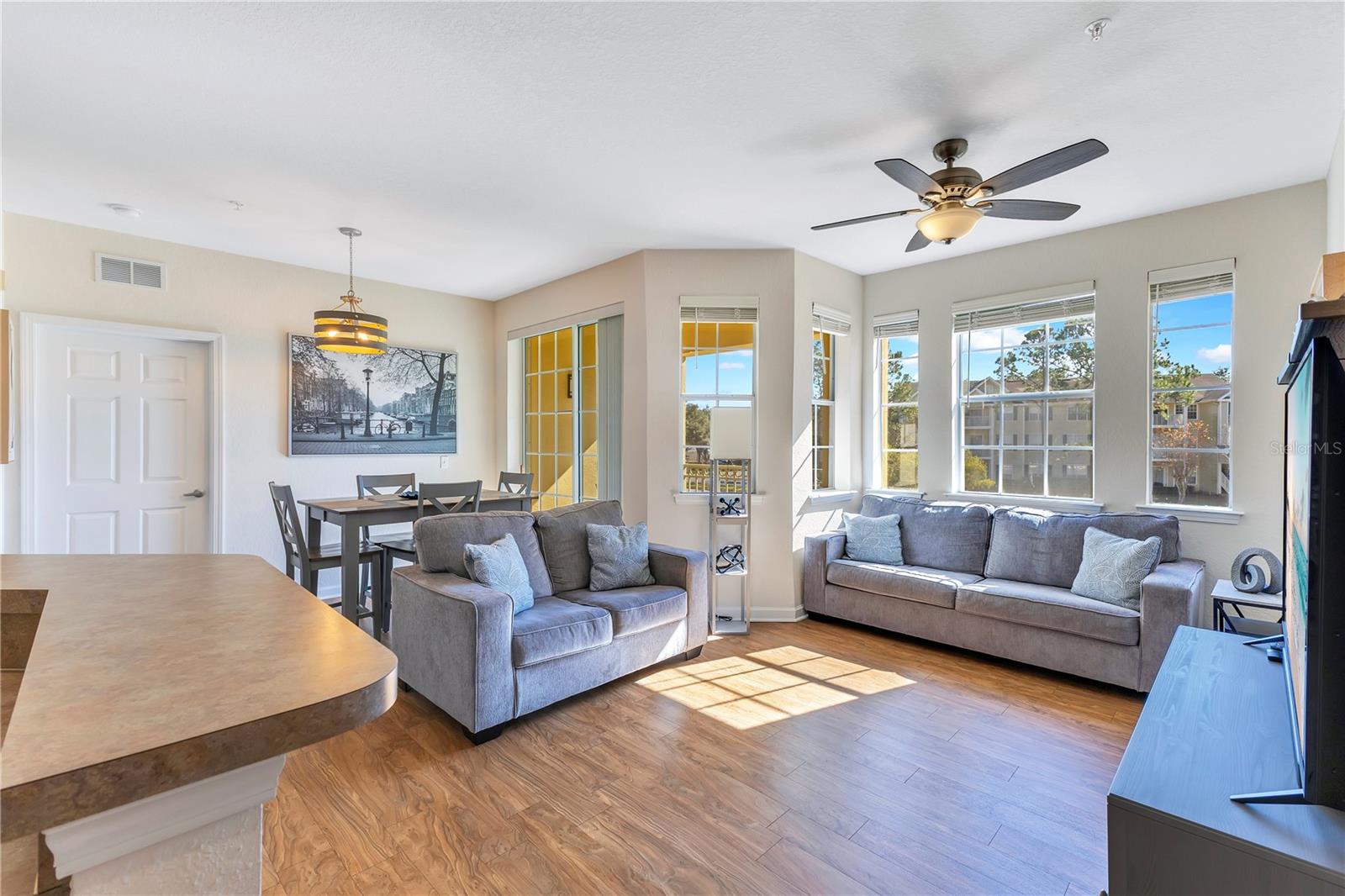 TERRACE RIDGE AT TOWN CENTER EAST CONDO - Residential