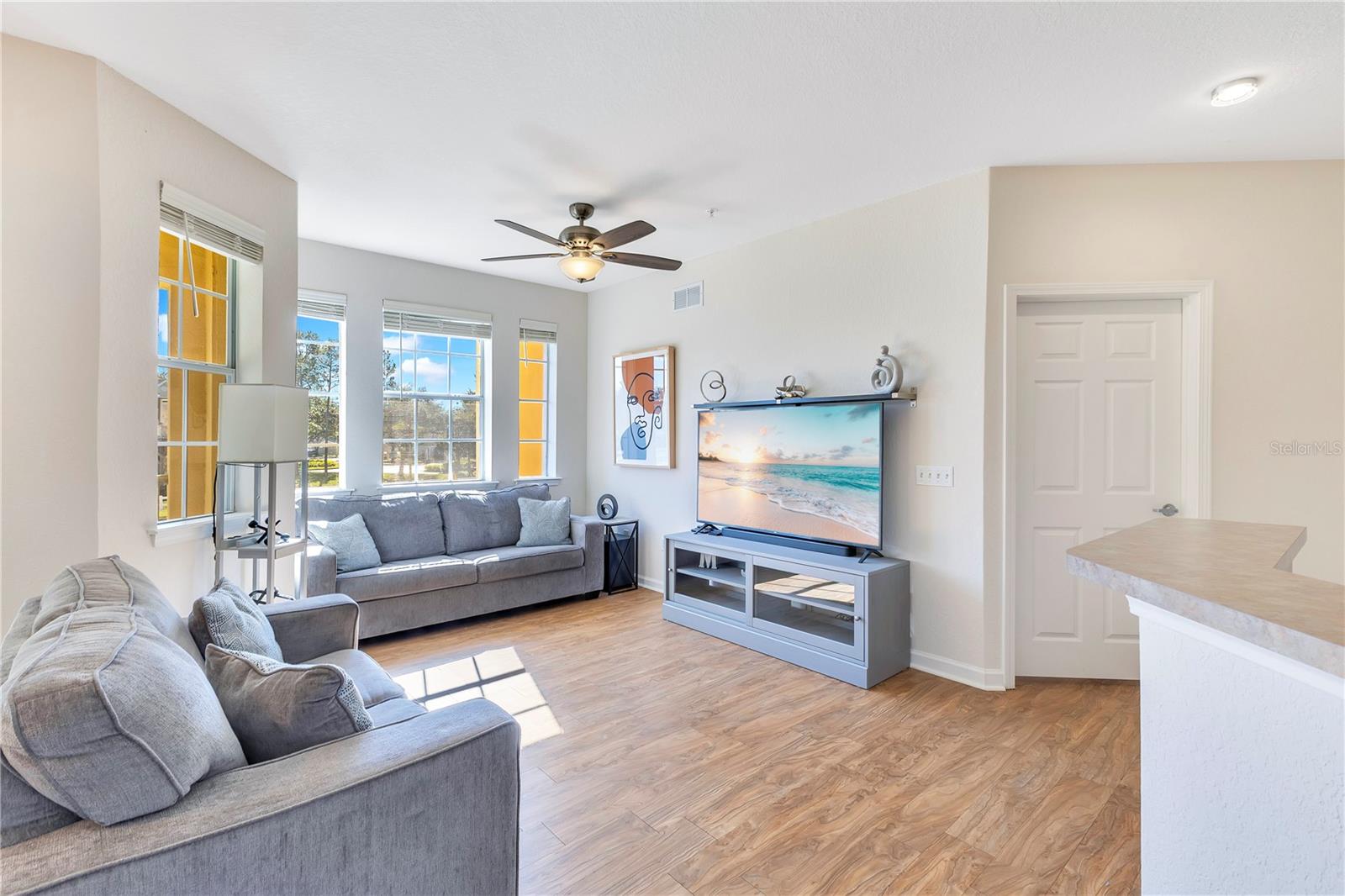 TERRACE RIDGE AT TOWN CENTER EAST CONDO - Residential