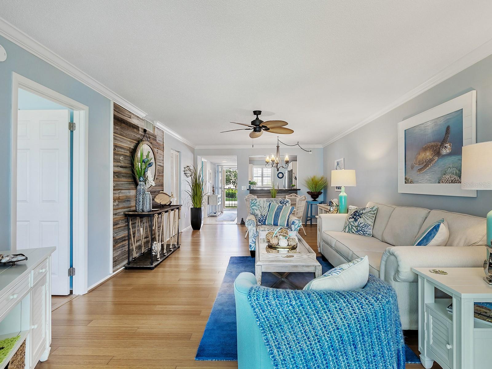 BELLA COSTA II - Residential