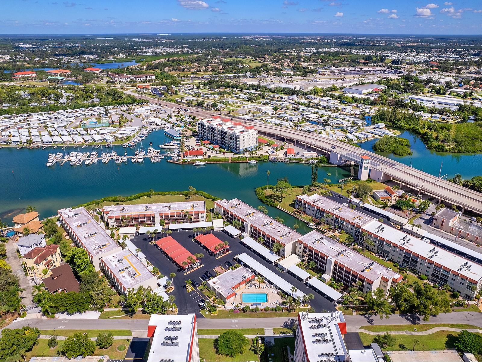 BELLA COSTA II - Residential