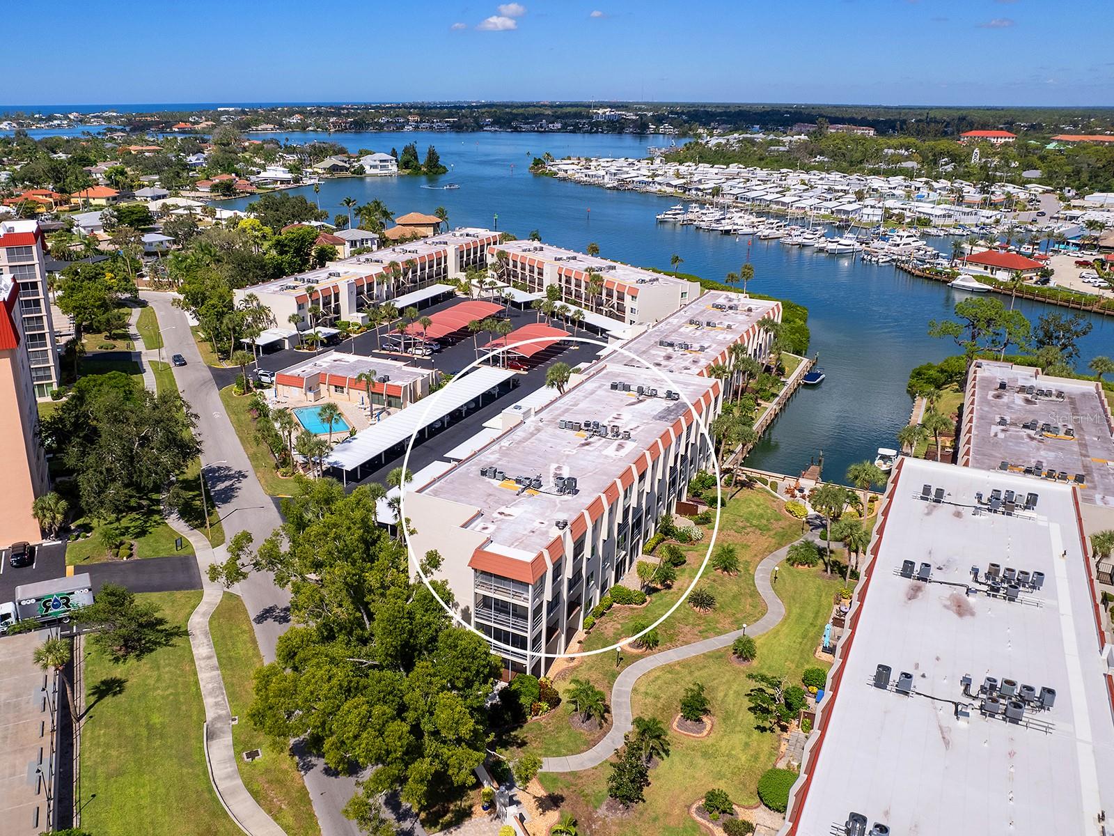 BELLA COSTA II - Residential