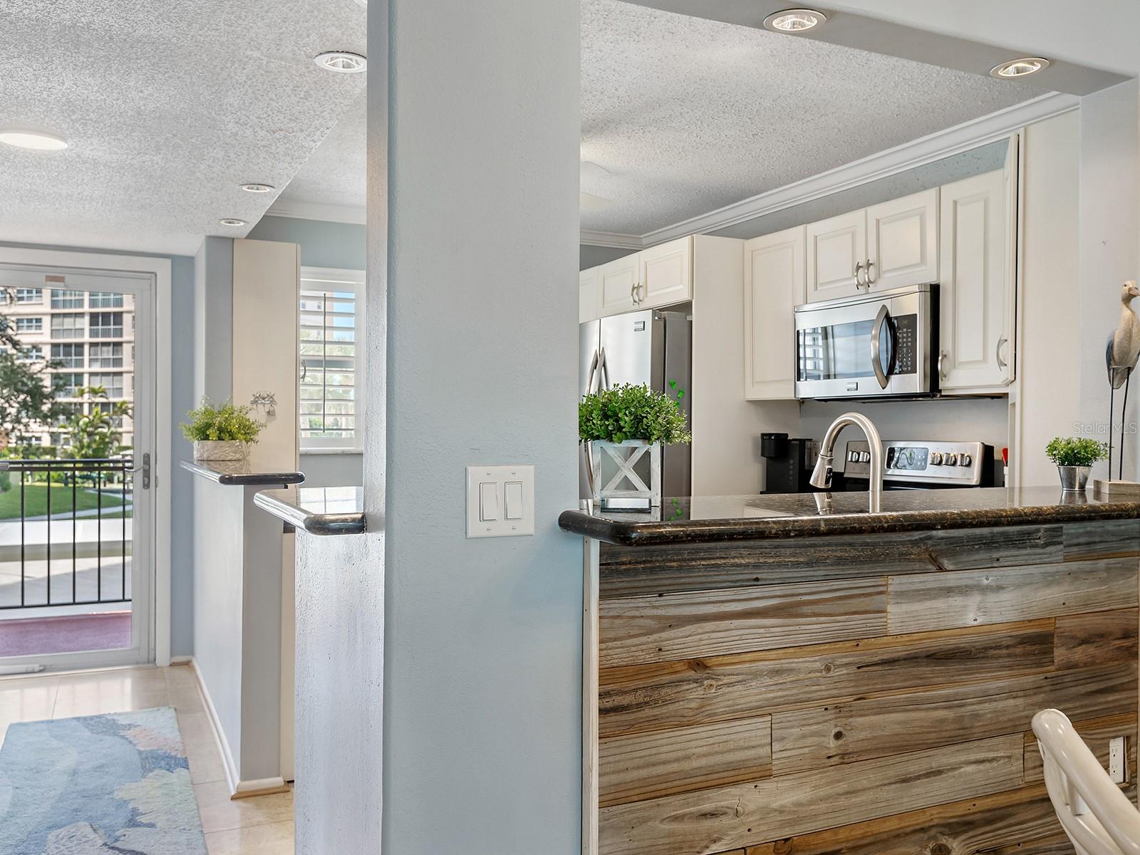 BELLA COSTA II - Residential
