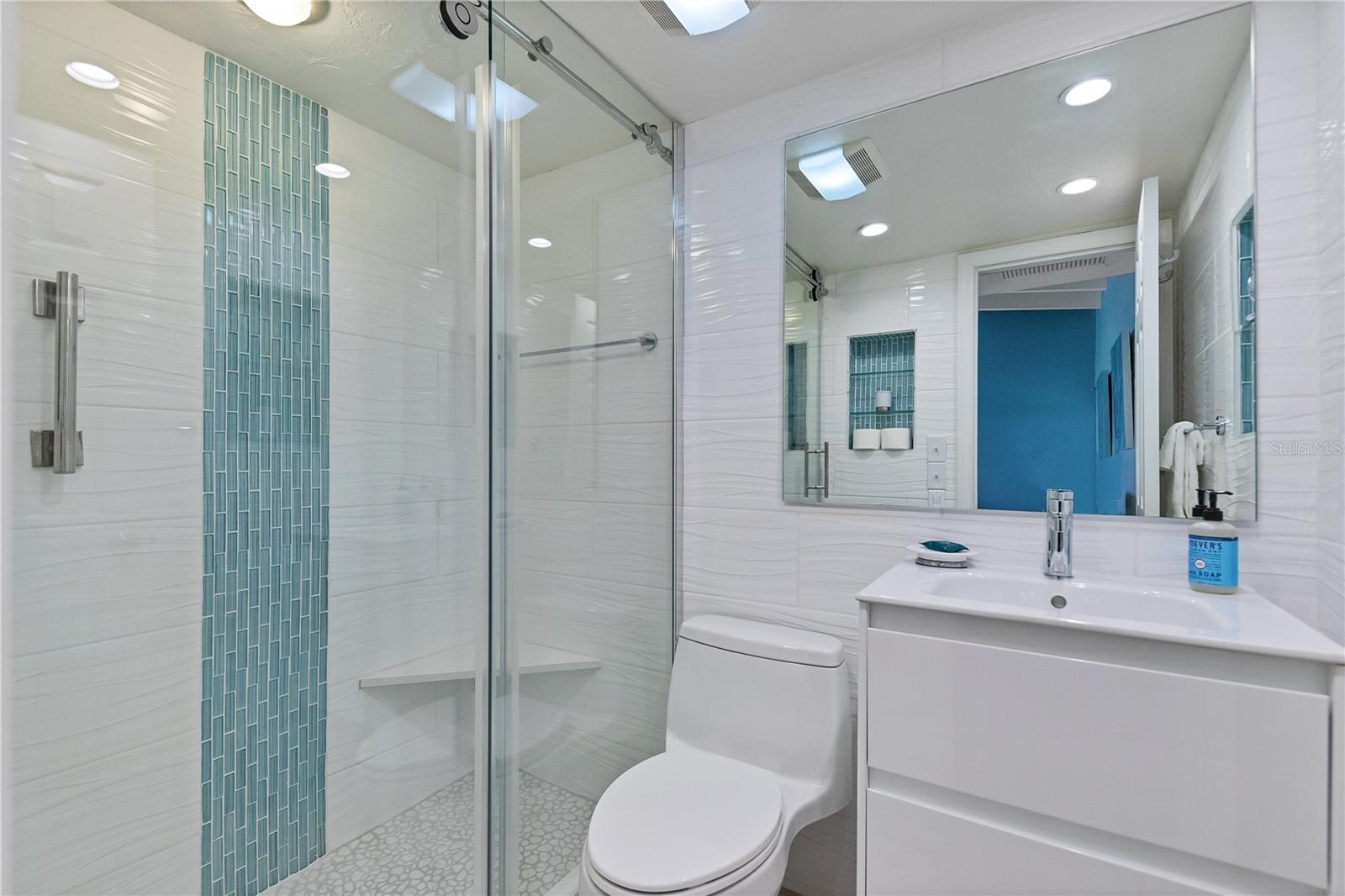 CASA MAR - Residential Lease