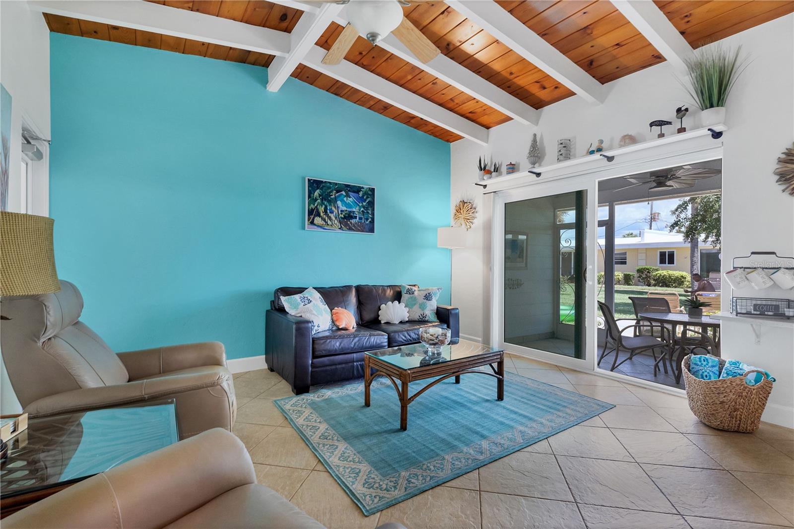 CASA MAR - Residential Lease
