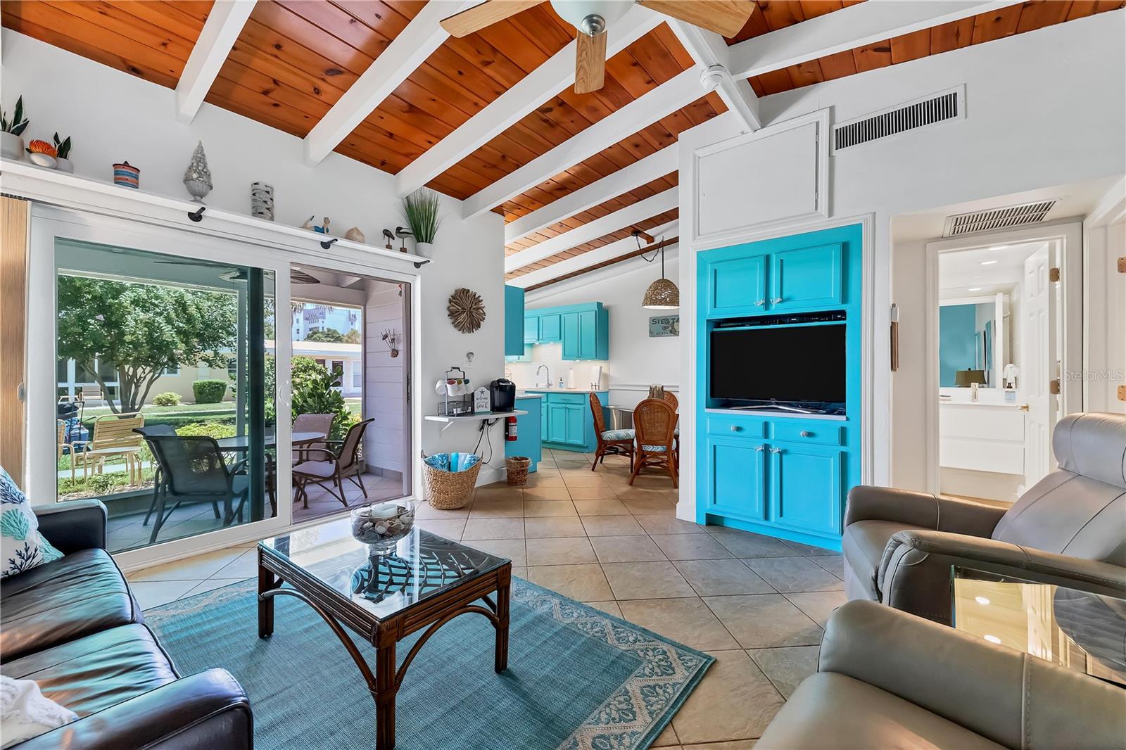 CASA MAR - Residential Lease