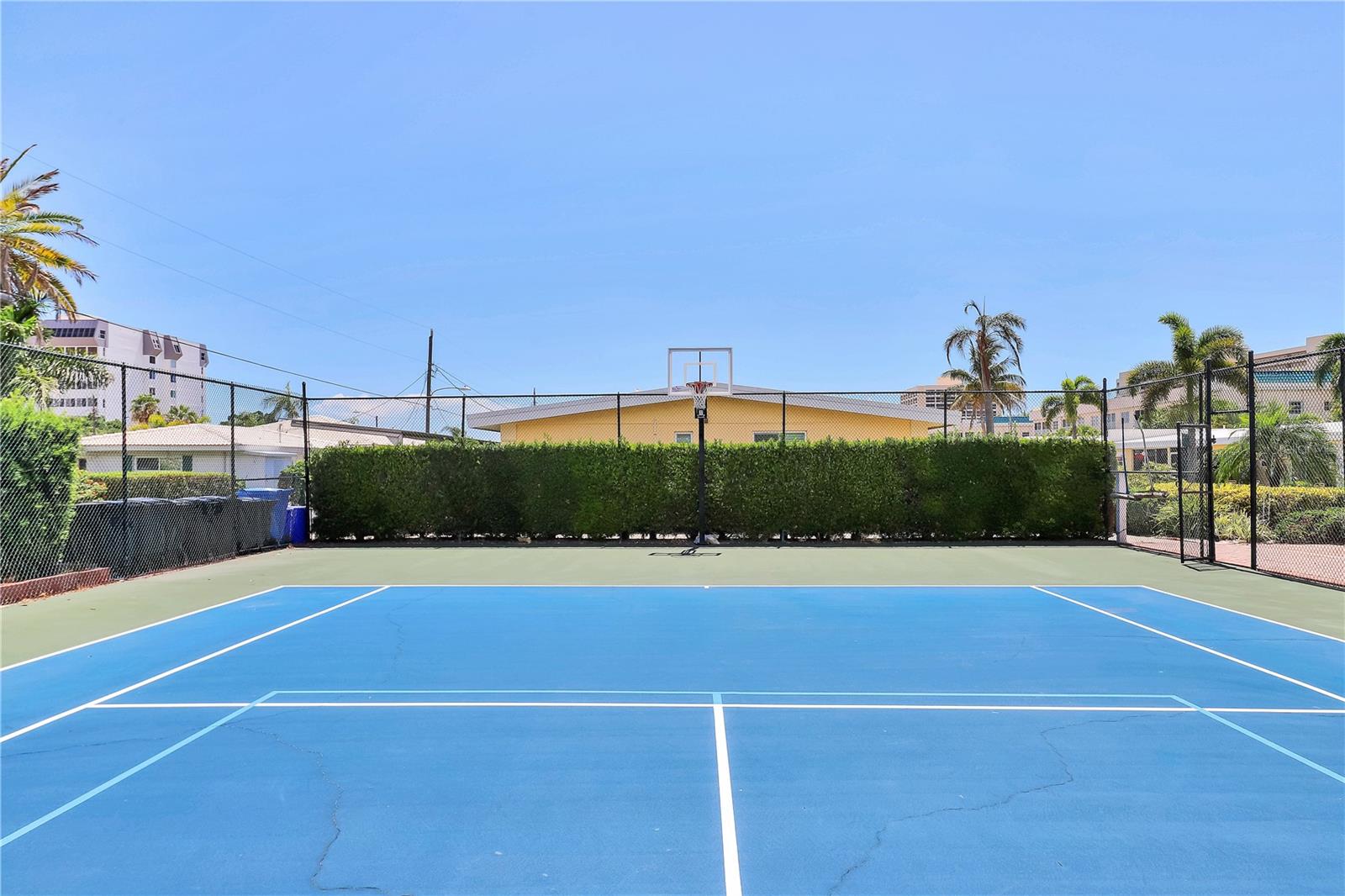 CASA MAR - Residential Lease
