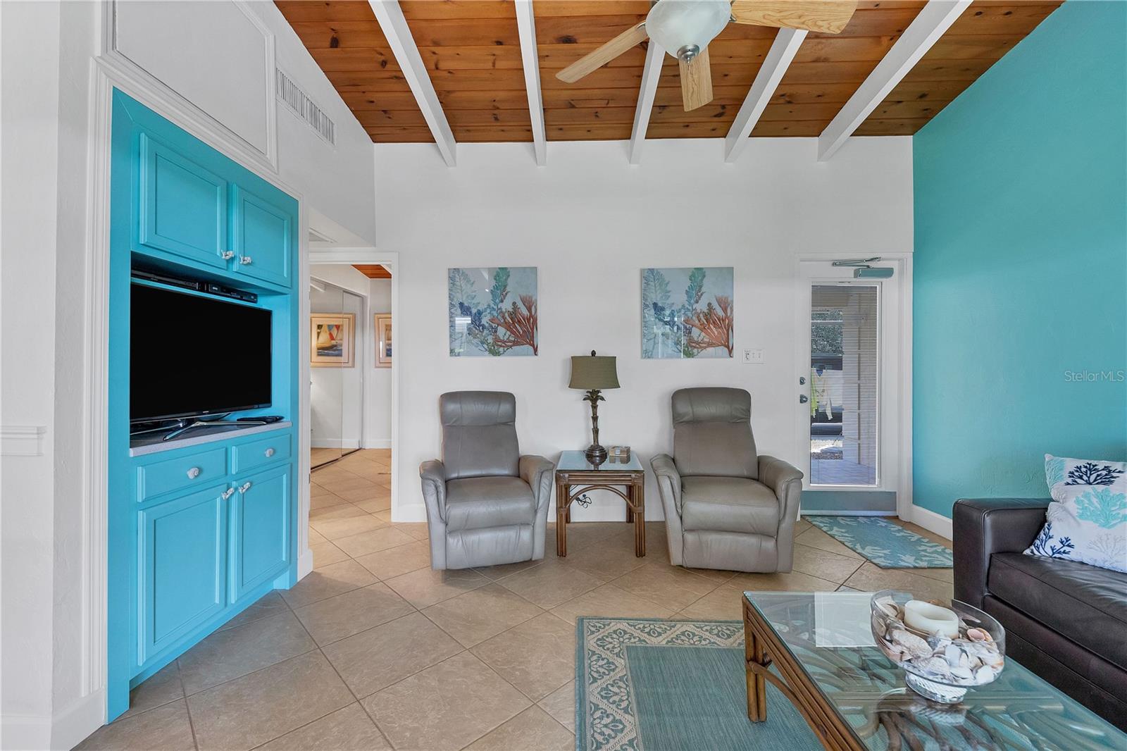 CASA MAR - Residential Lease
