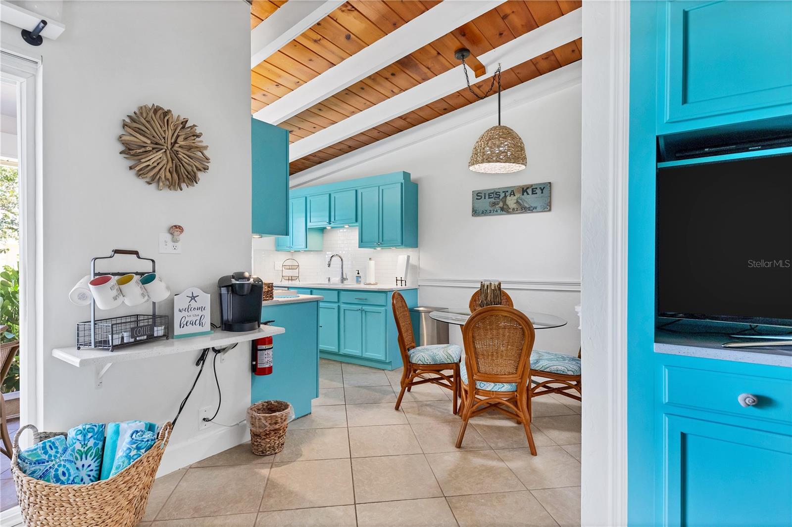 CASA MAR - Residential Lease