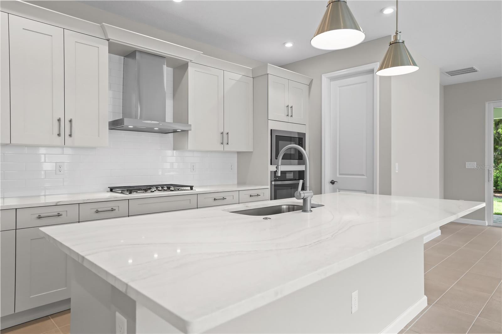 KH CW HAMMOCK OAKS LLC - Residential