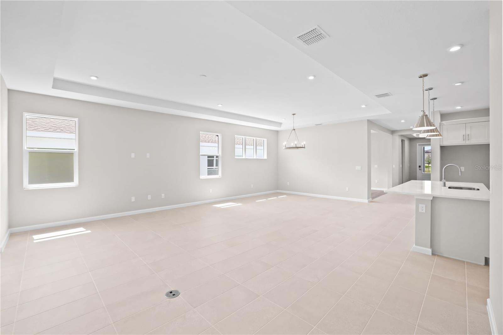 KH CW HAMMOCK OAKS LLC - Residential