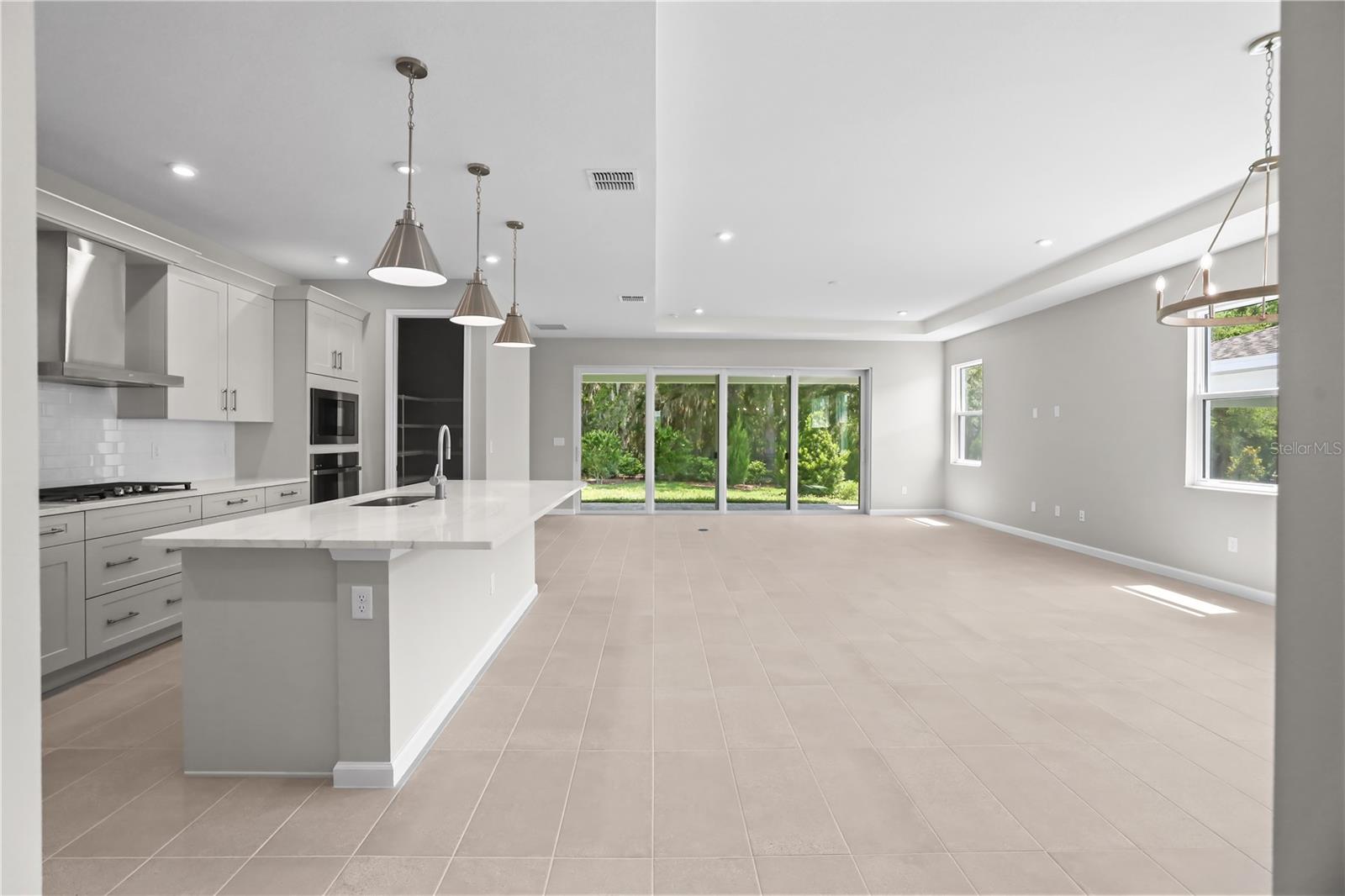 KH CW HAMMOCK OAKS LLC - Residential