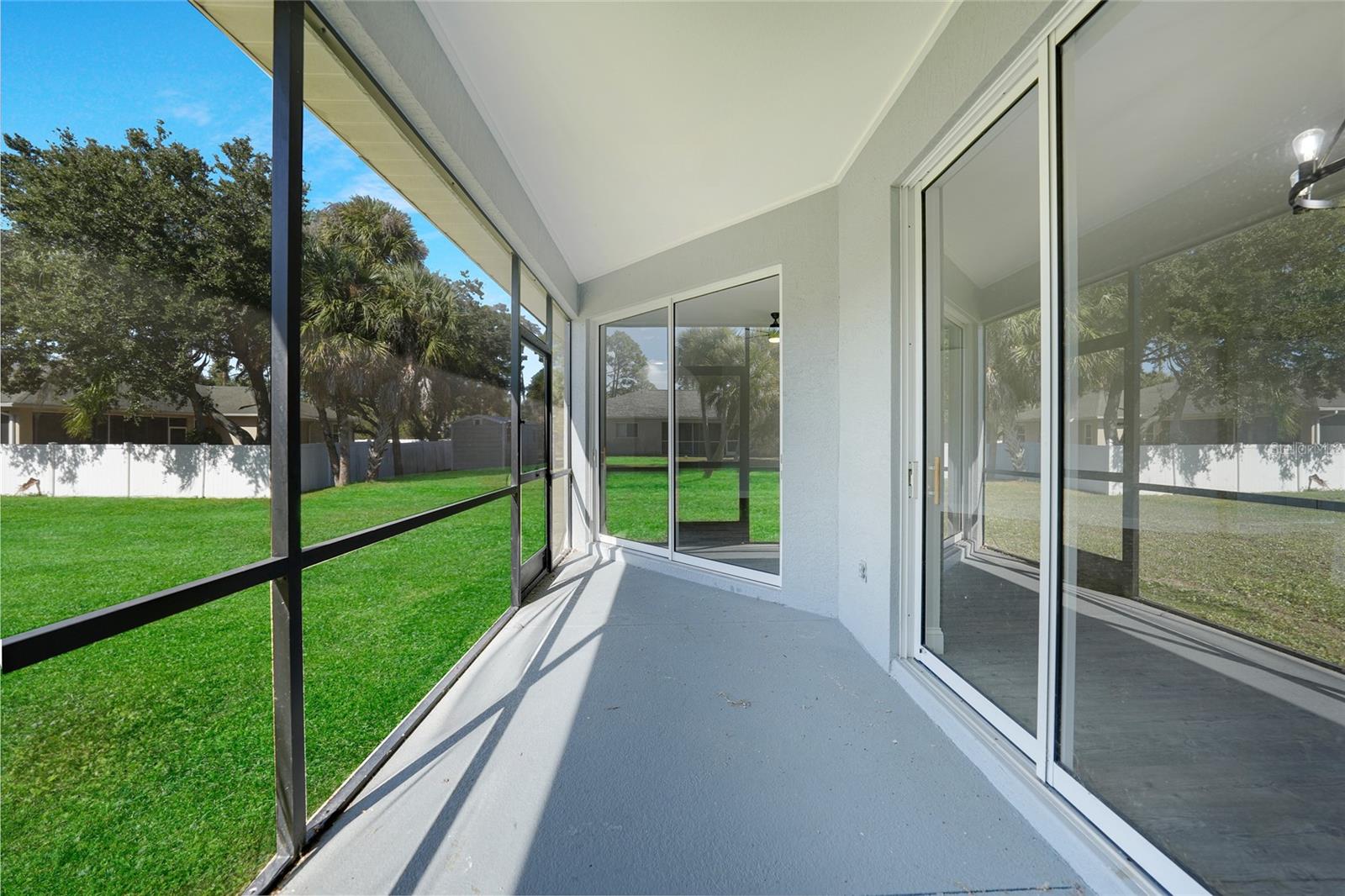 PORT CHARLOTTE SUB 08 - Residential Lease