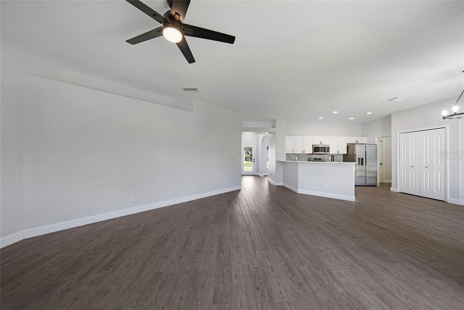 PORT CHARLOTTE SUB 08 - Residential Lease