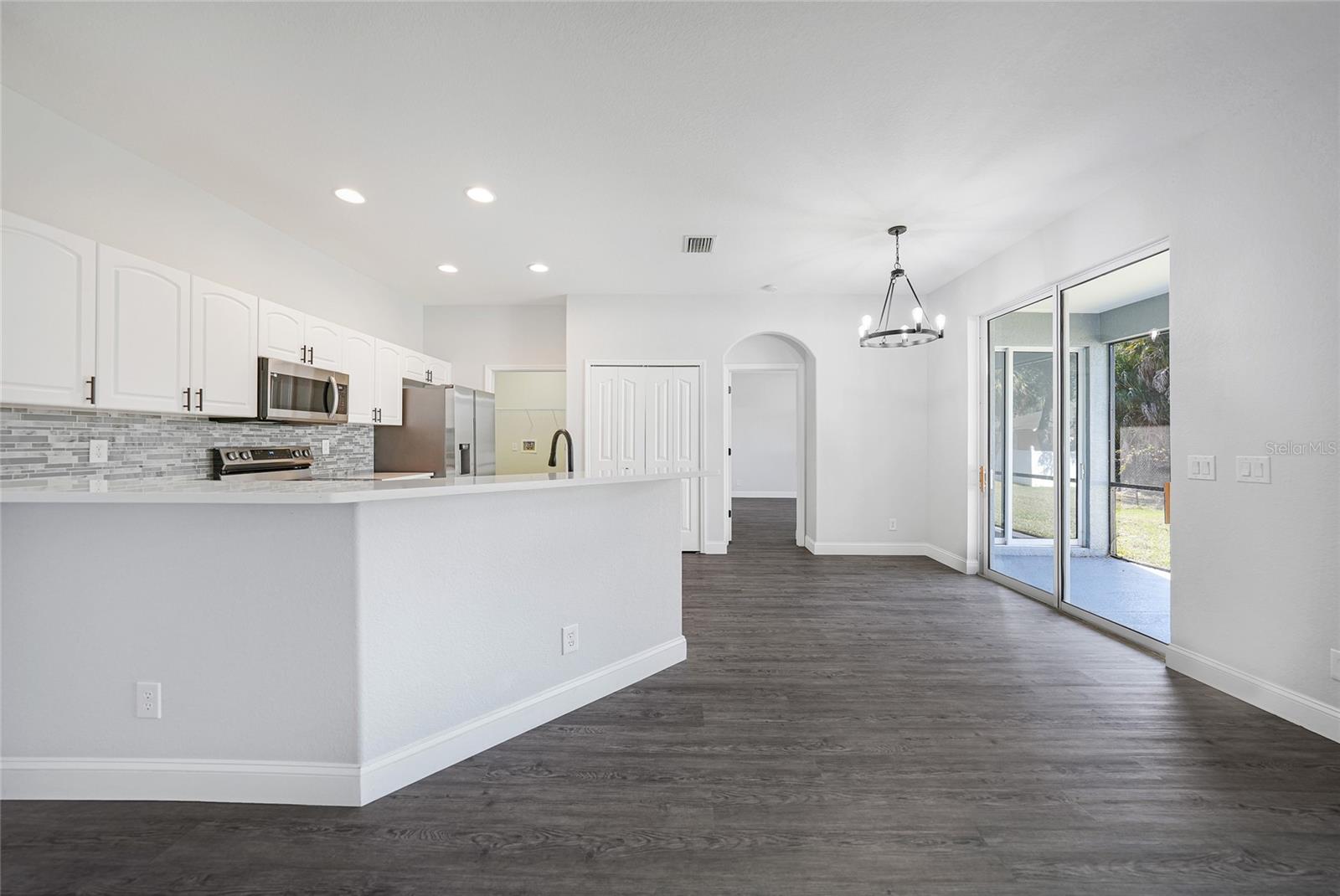 PORT CHARLOTTE SUB 08 - Residential Lease