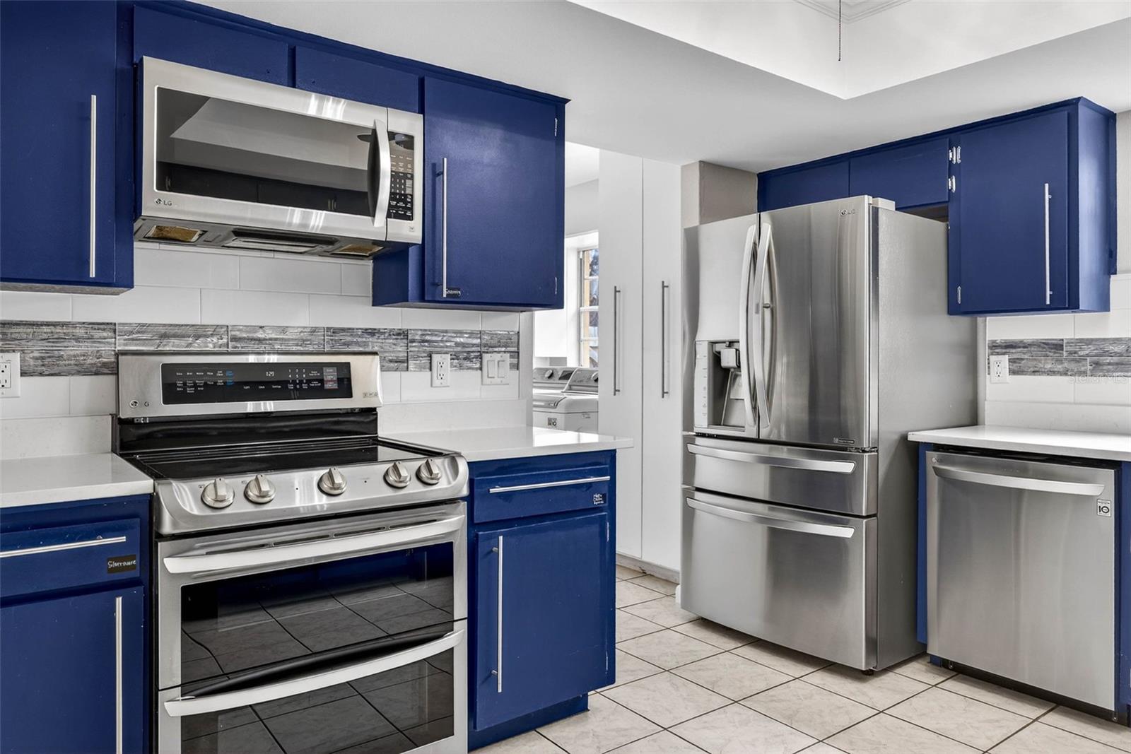 COUNTRY PLACE UNIT VII - Residential