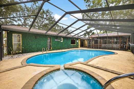 COUNTRY PLACE UNIT VII - Residential