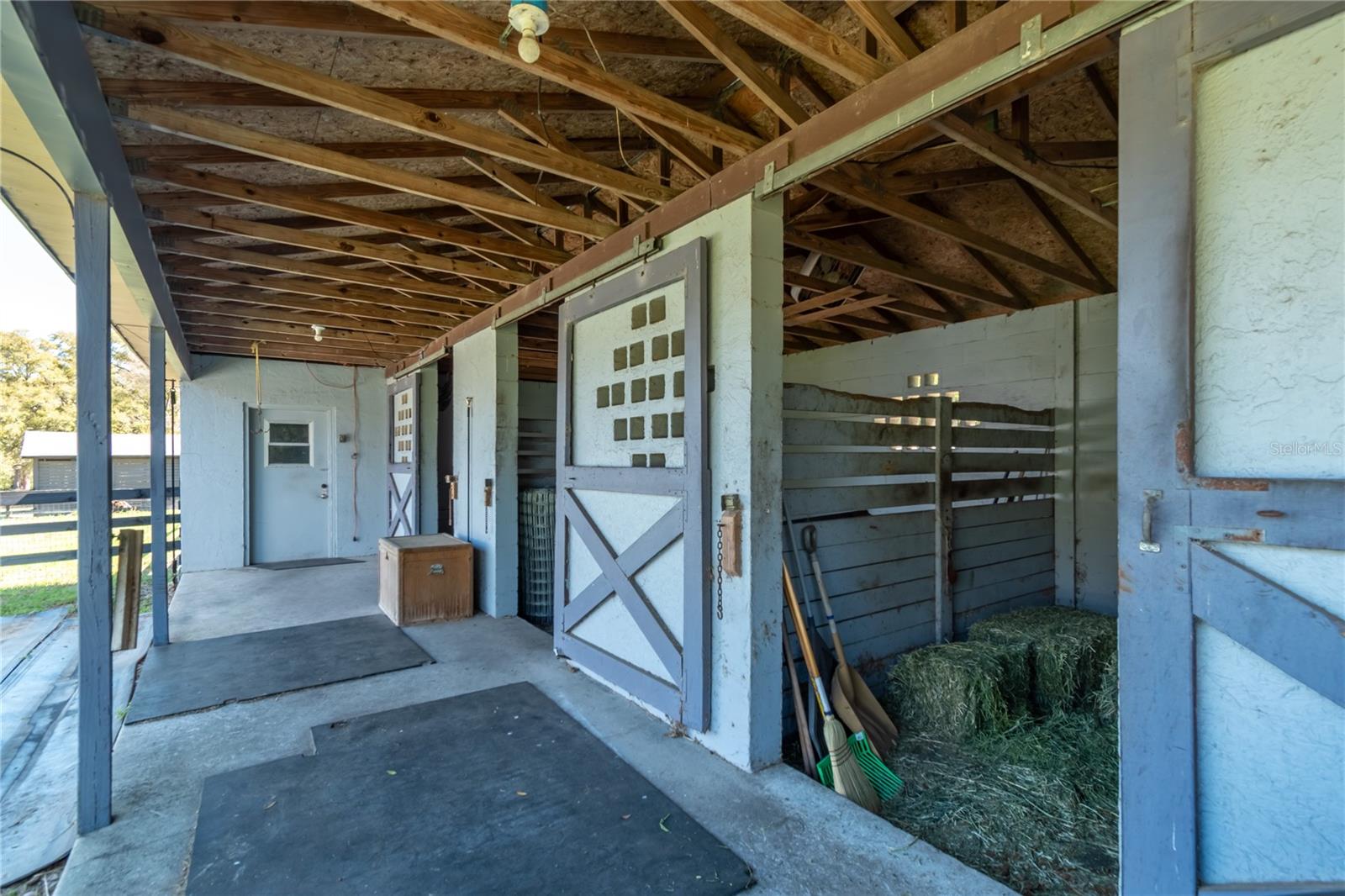 MEADOW WOOD FARMS UN 01 - Residential