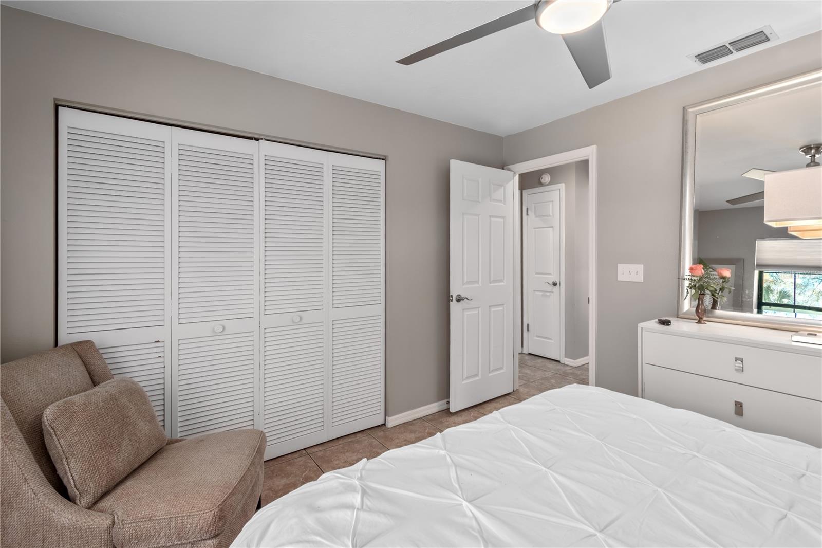 MEADOW WOOD FARMS UN 01 - Residential