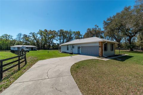 Tiny photo for 10 Carry Back Road, Ocala, FL 34482 (MLS # OM720466)