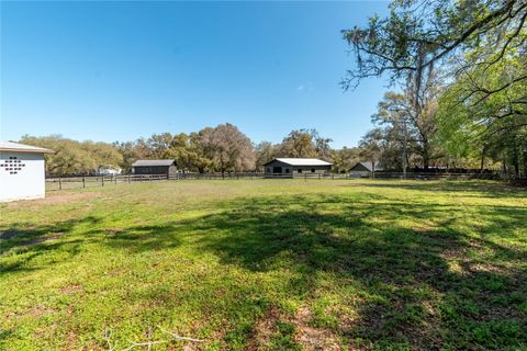 Tiny photo for 10 Carry Back Road, Ocala, FL 34482 (MLS # OM720466)