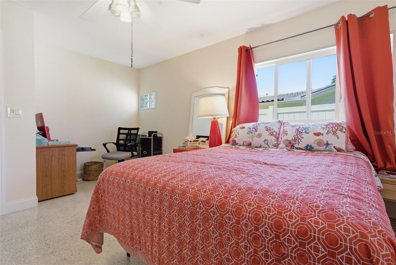 MAXIMO MOORINGS - Residential