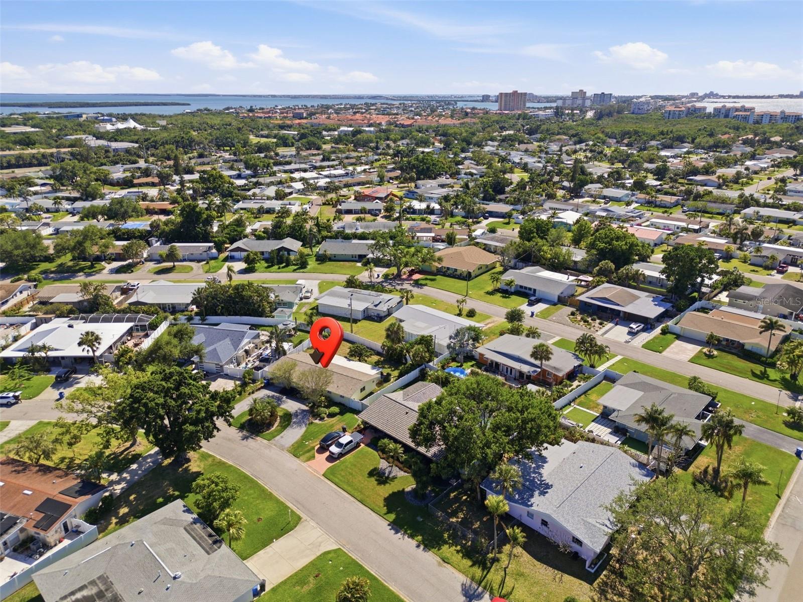 MAXIMO MOORINGS - Residential