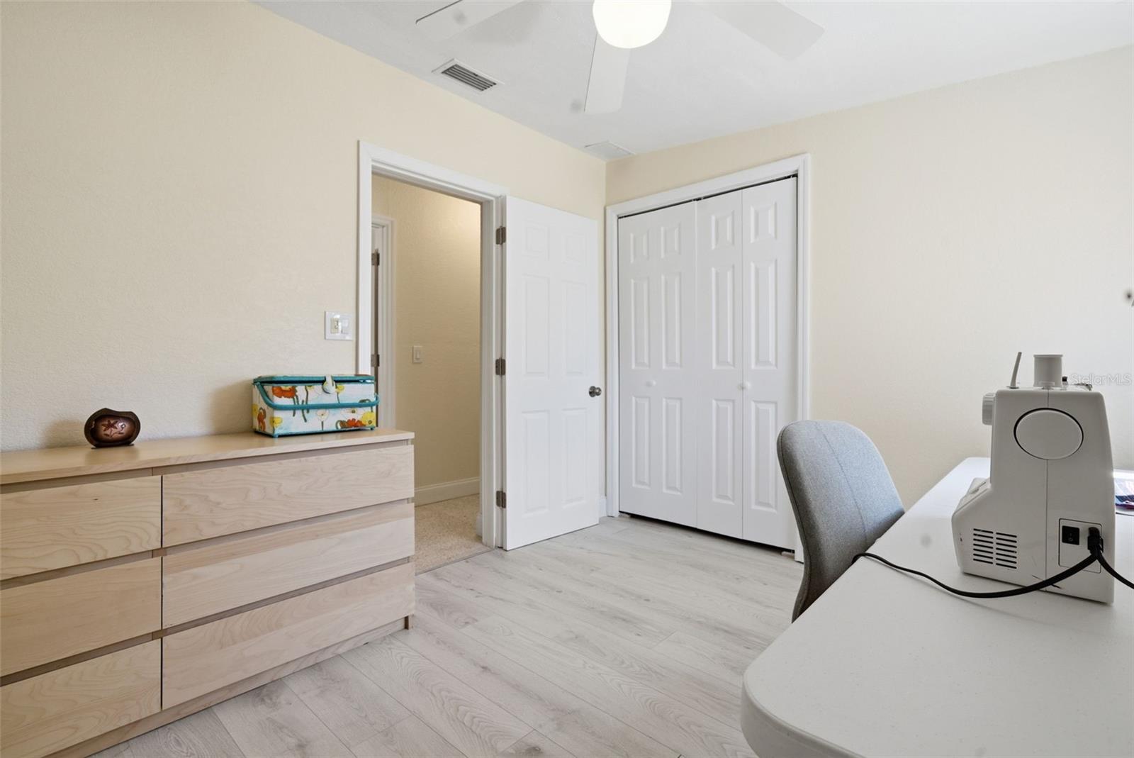 MAXIMO MOORINGS - Residential