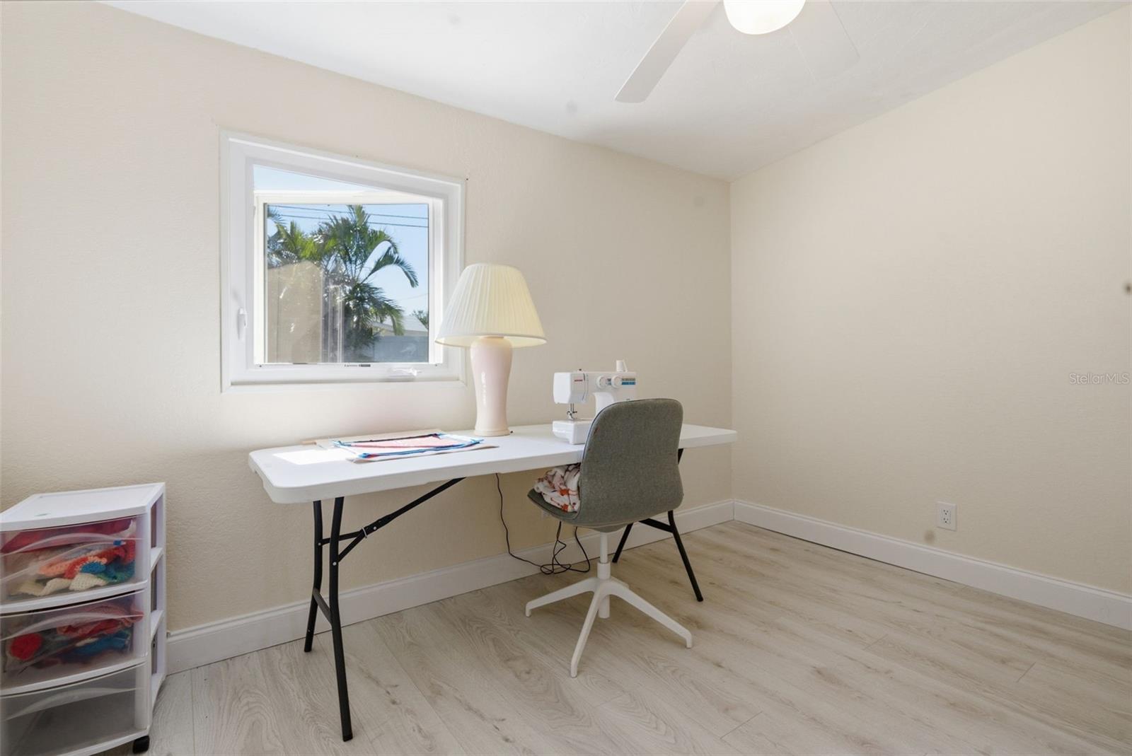 MAXIMO MOORINGS - Residential