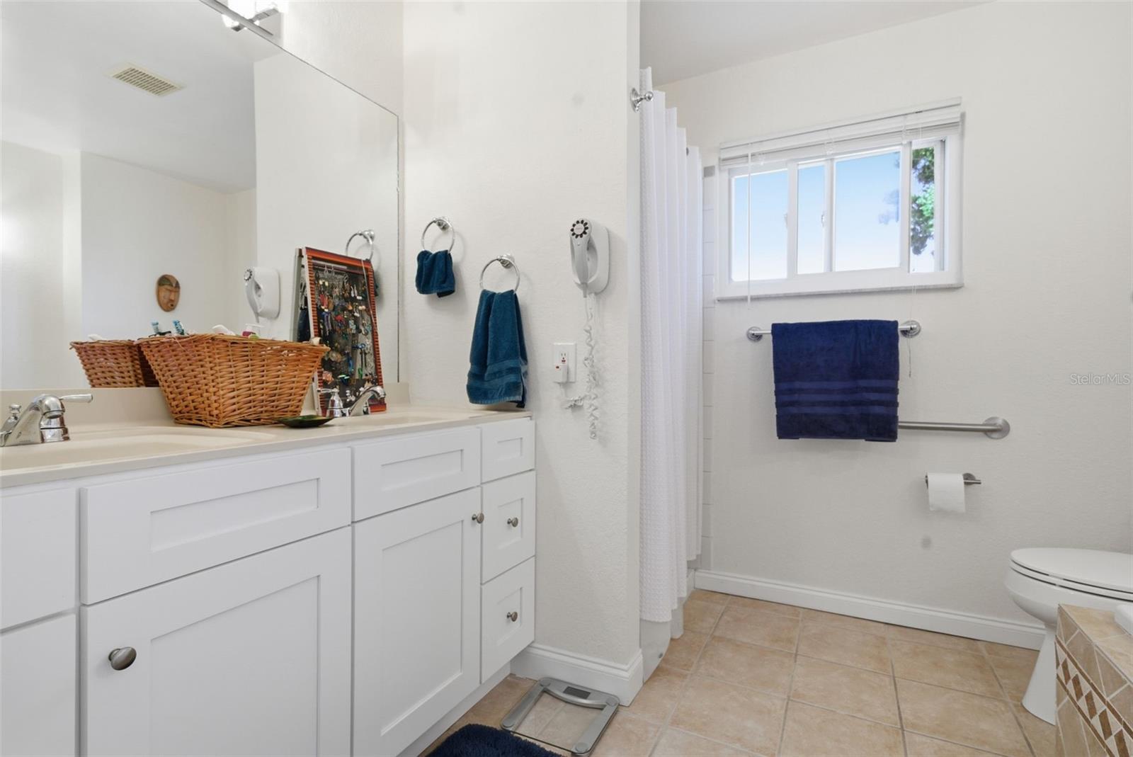 MAXIMO MOORINGS - Residential