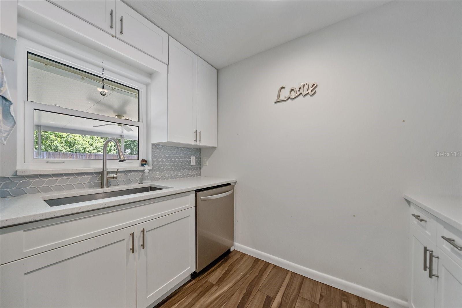 RIDGEWOOD ESTATES 19TH ADD - Residential