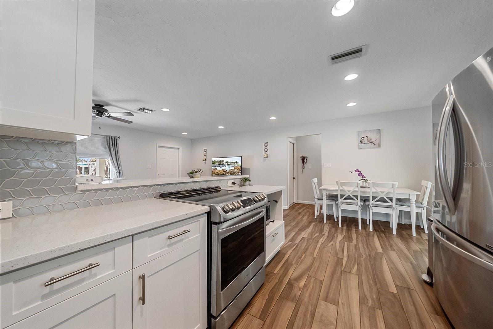 RIDGEWOOD ESTATES 19TH ADD - Residential