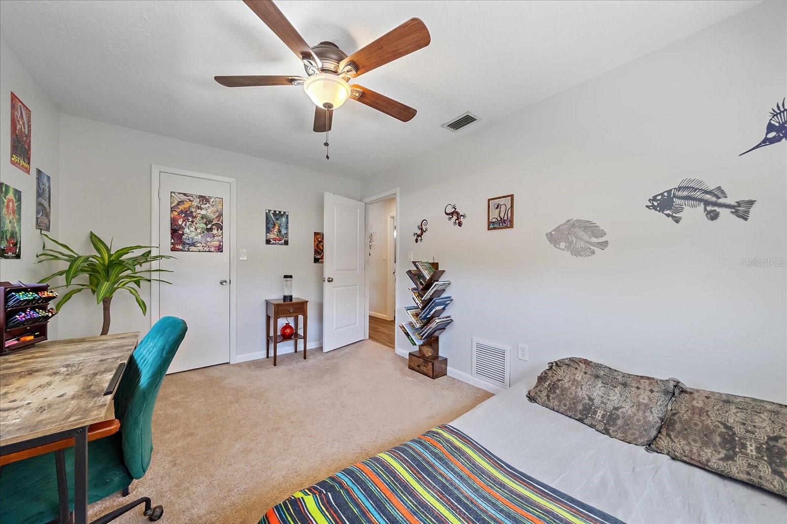 RIDGEWOOD ESTATES 19TH ADD - Residential