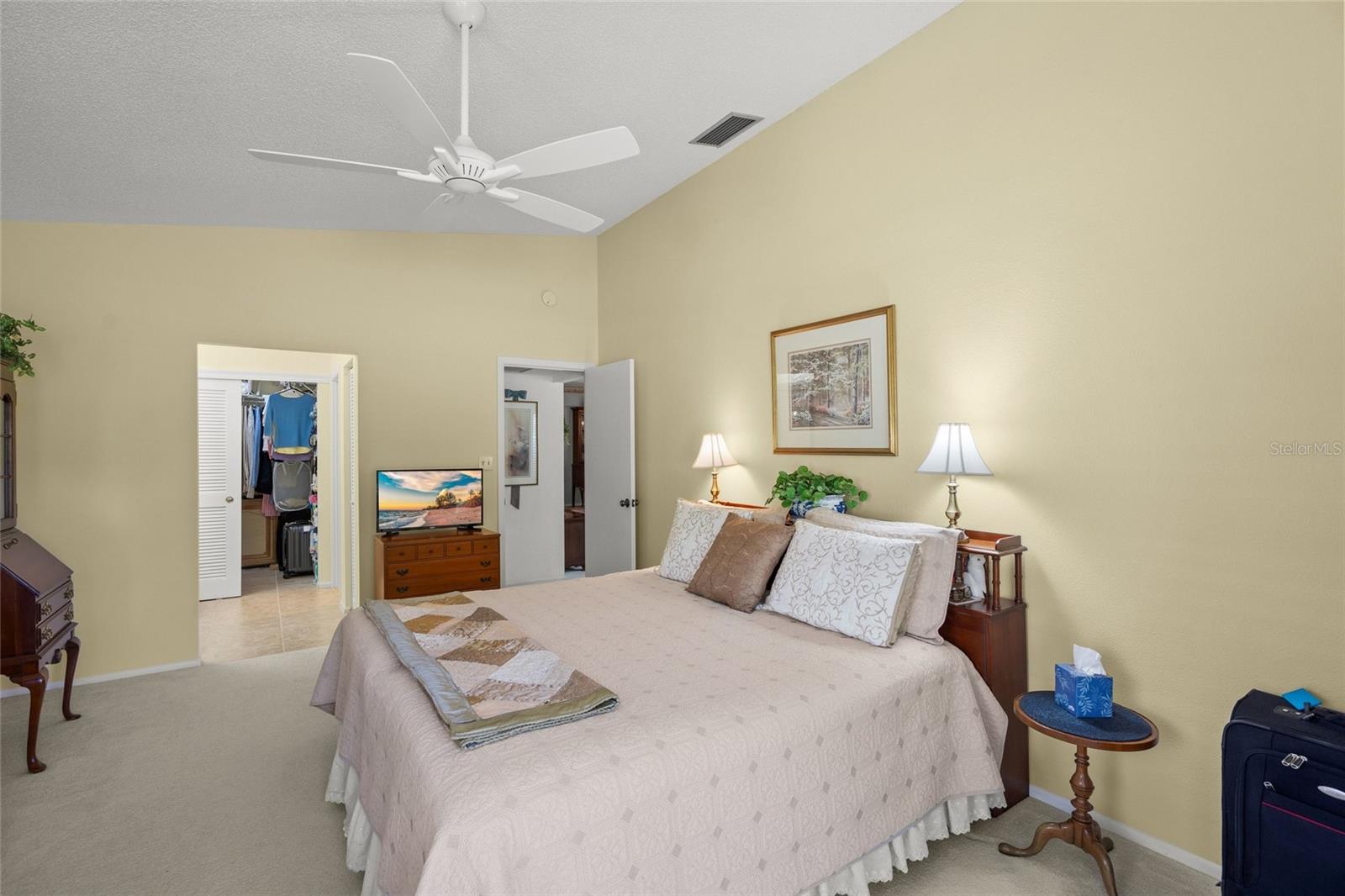 HAMMOCKS, BENT TREE - Residential