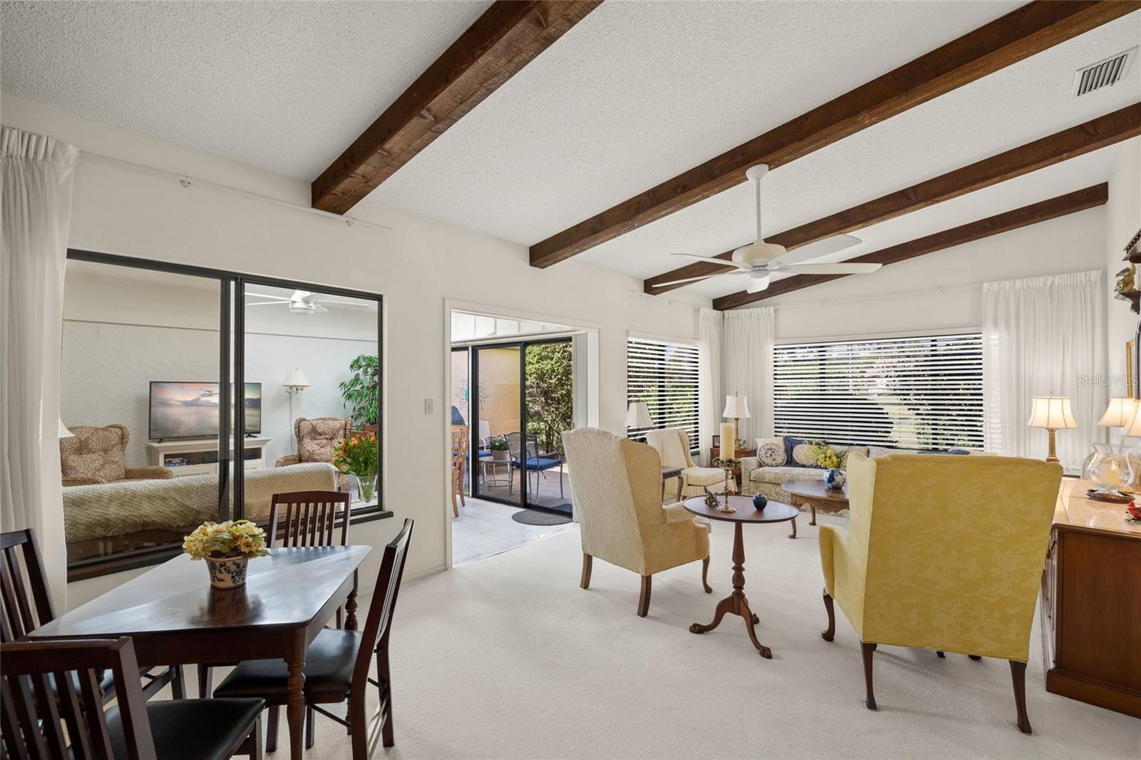 HAMMOCKS, BENT TREE - Residential