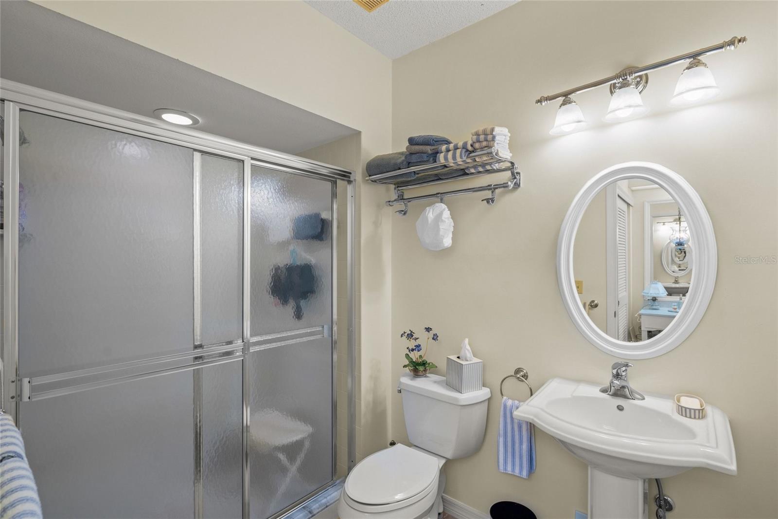 HAMMOCKS, BENT TREE - Residential