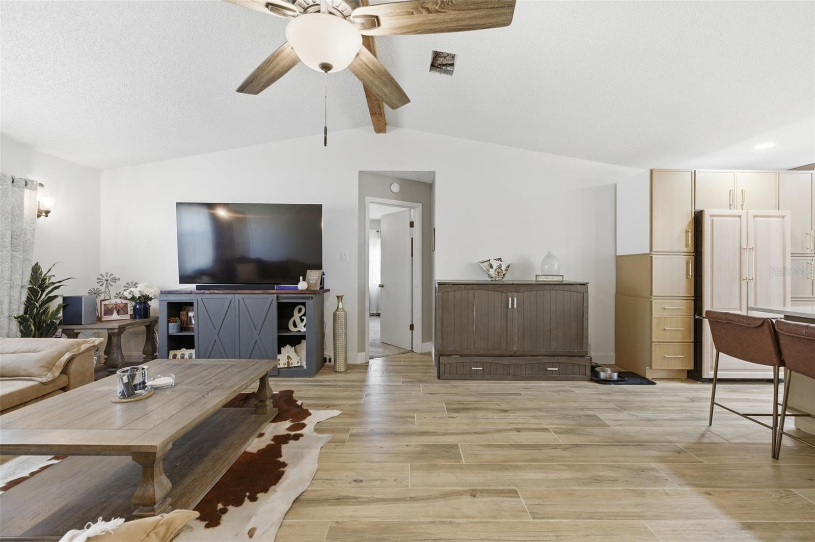 SPRING HILL - Residential