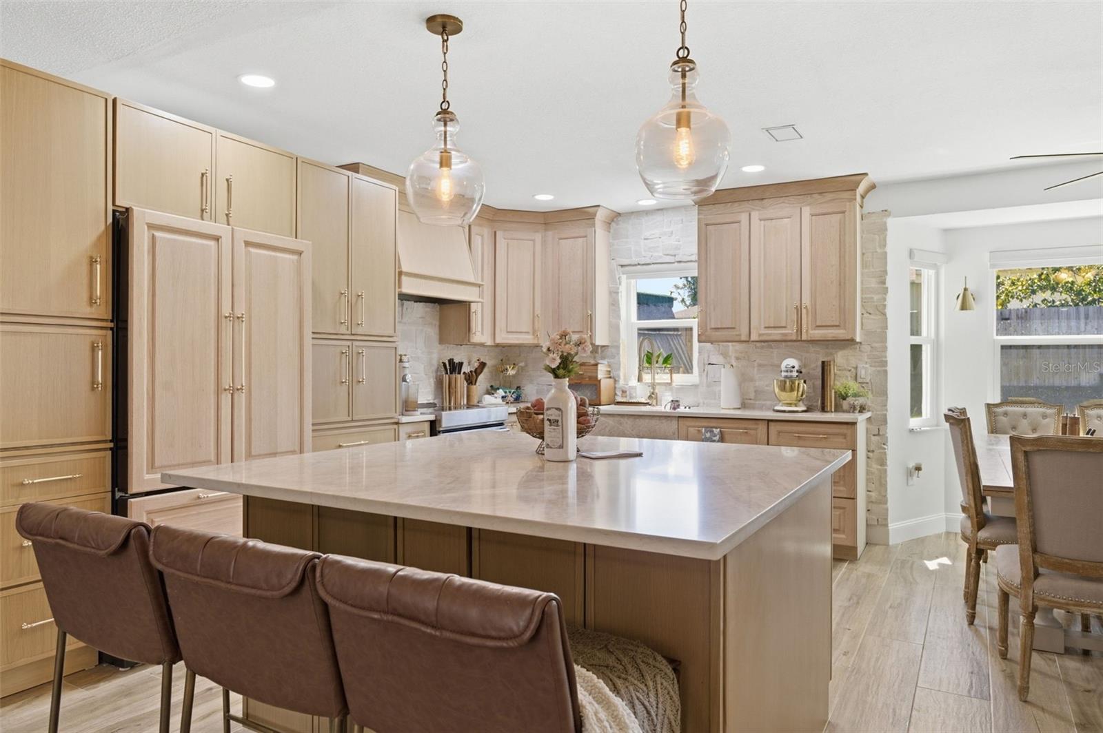 SPRING HILL - Residential