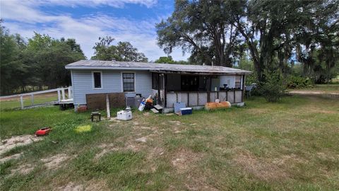 A home in DUNNELLON