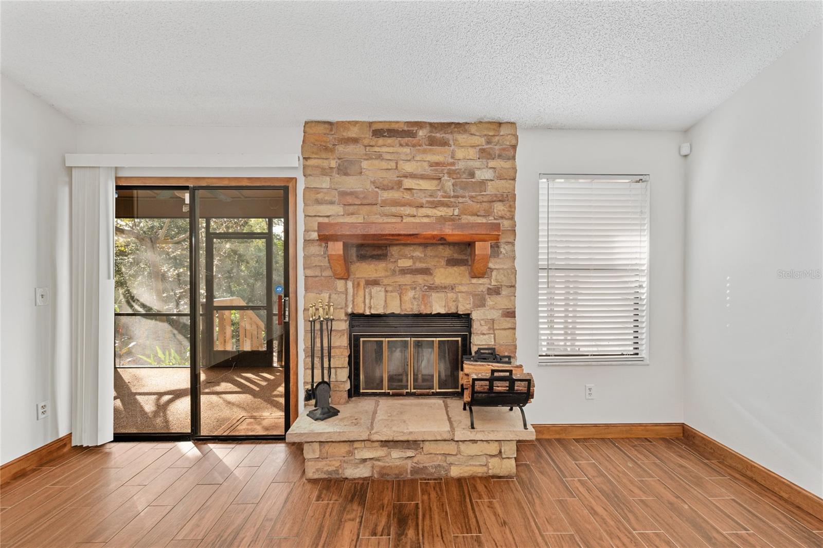 GOV POINT  PH3 SEC 1 - Residential