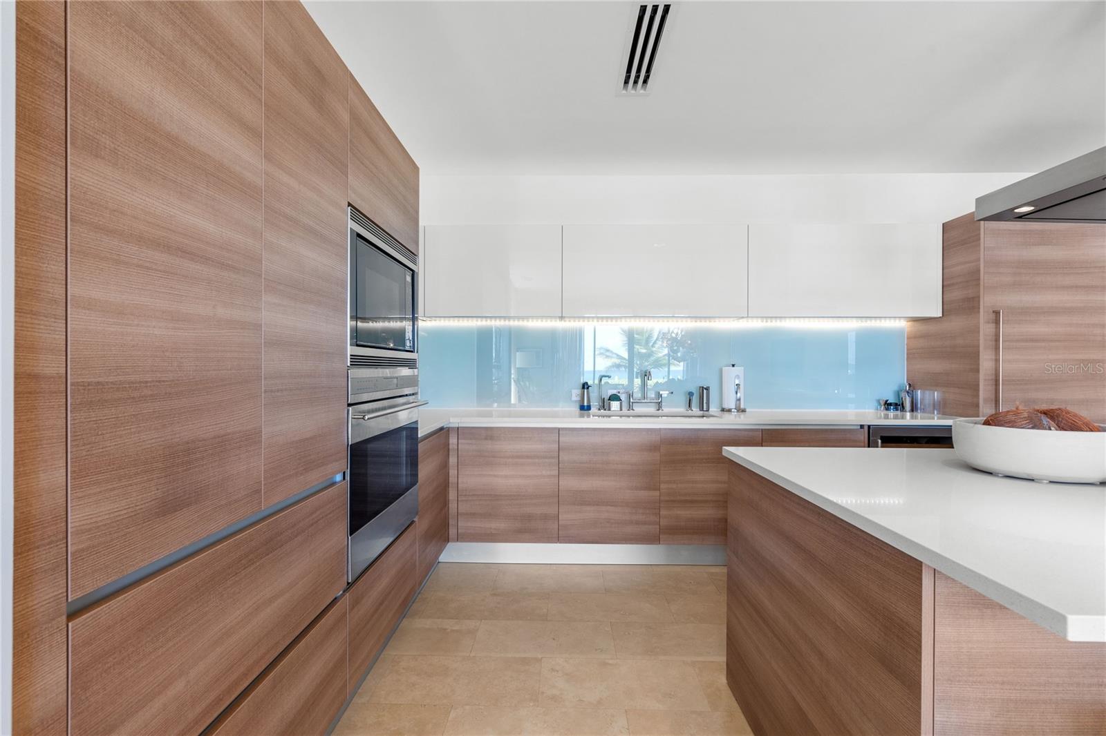 WEST BEACH RESIDENCES - Residential