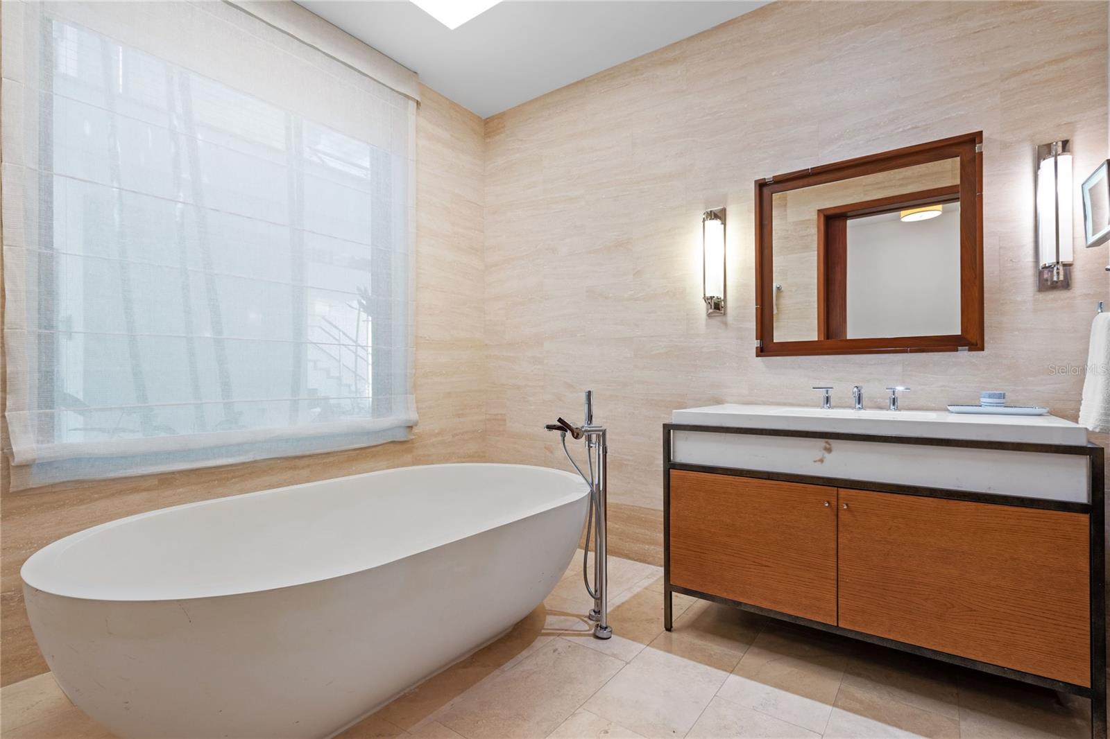 WEST BEACH RESIDENCES - Residential