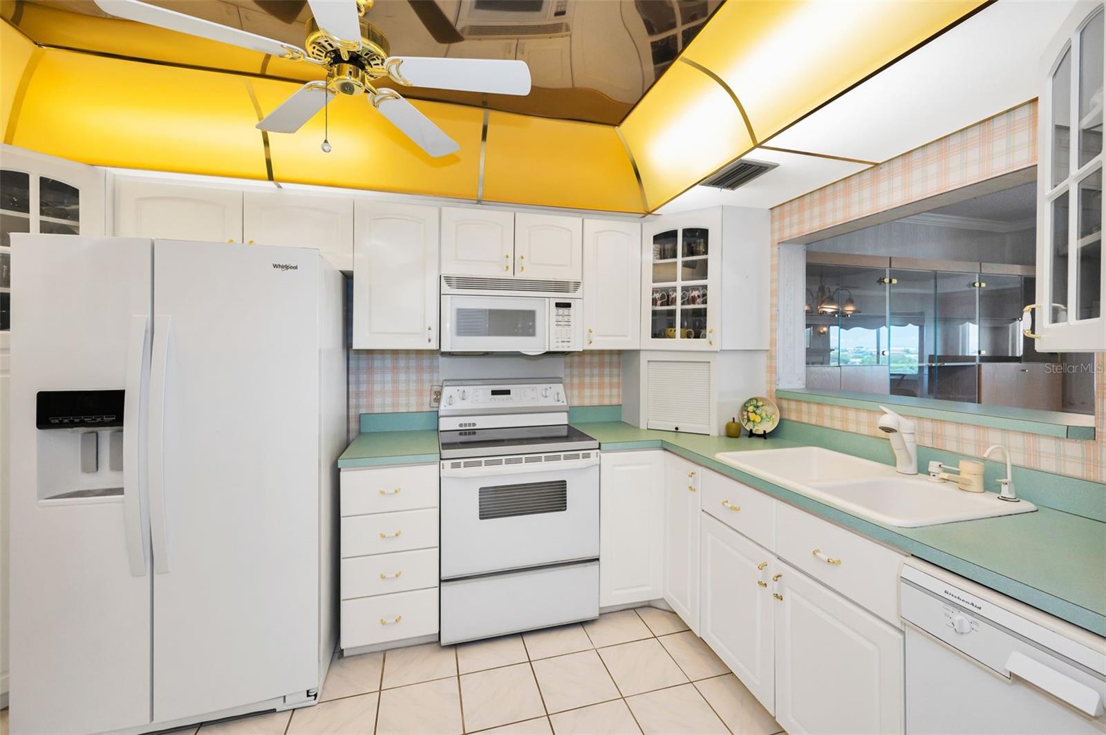 HARBOUR CLUB CONDO C NO 3 INC - Residential