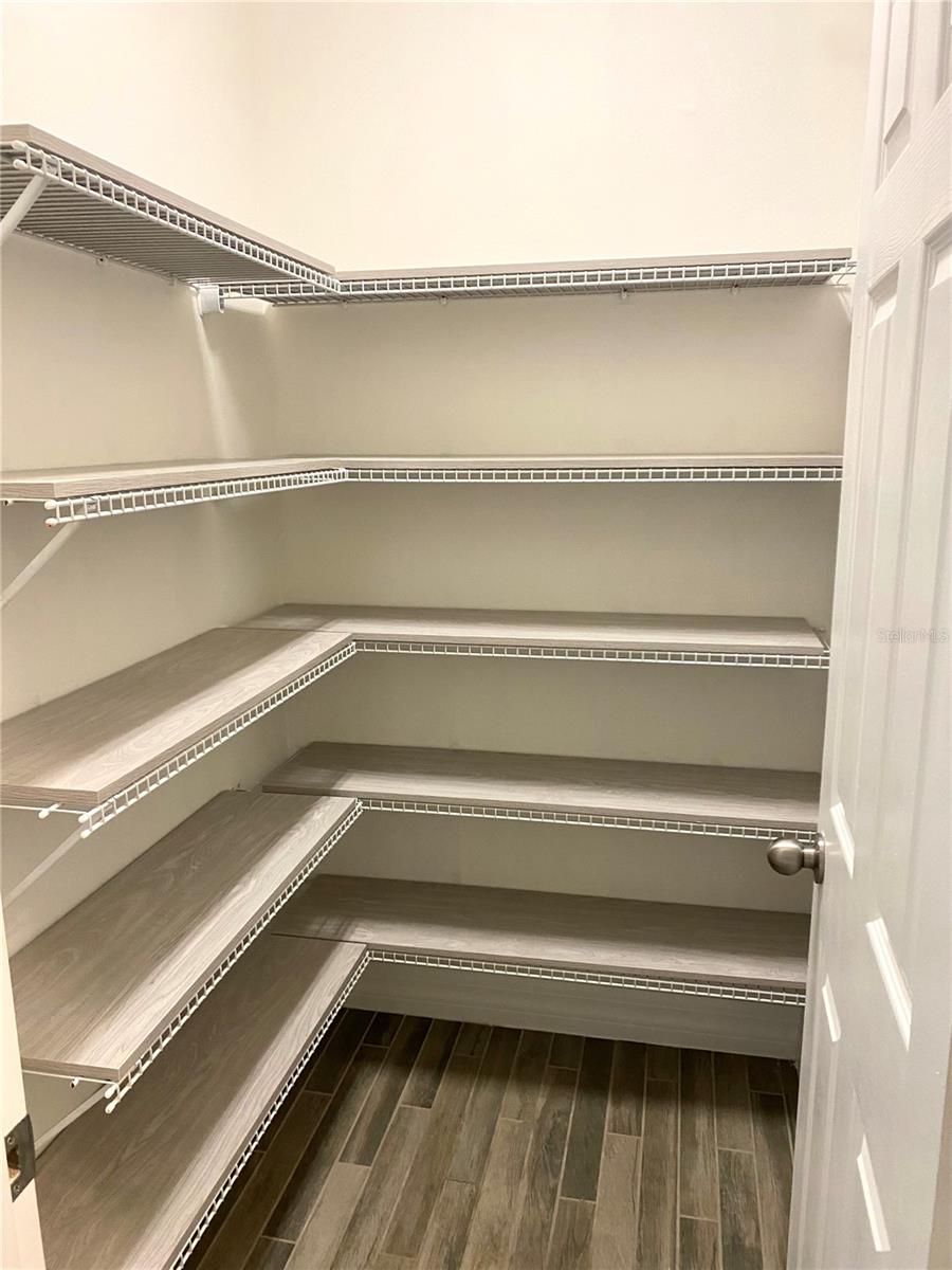 RANDAL PARK PH 5 - Residential Lease