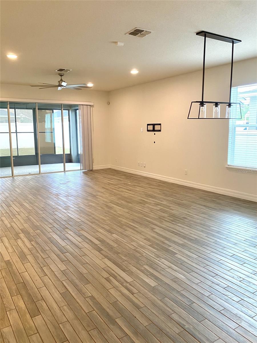 8251 RANDAL PARK BOULEVARD