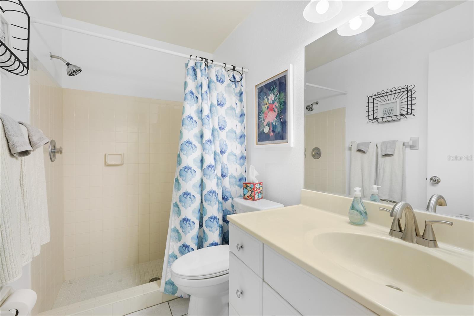 MIRROR LAKE SEC 3 - Residential
