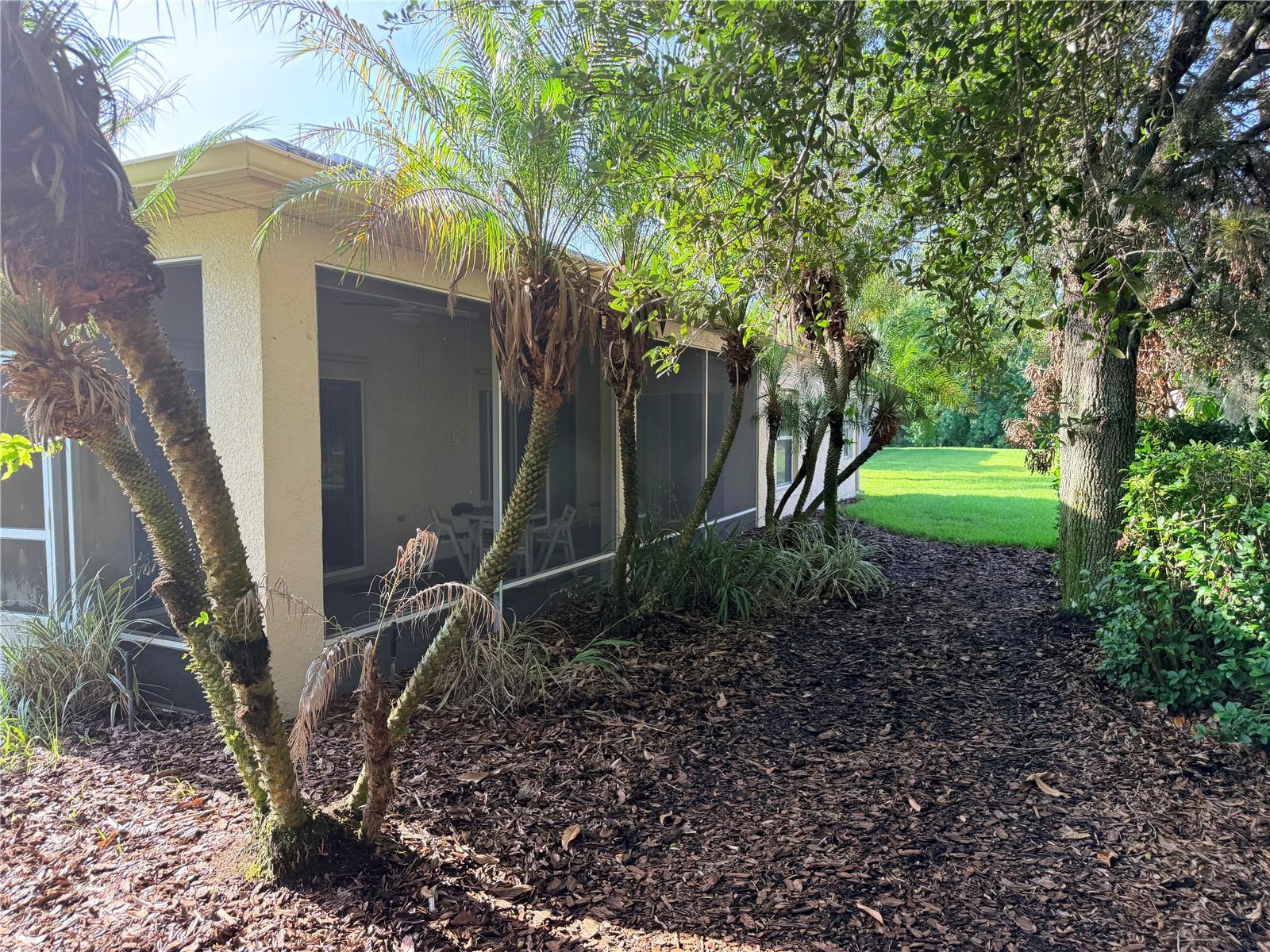 941 SHOREHAVEN DRIVE