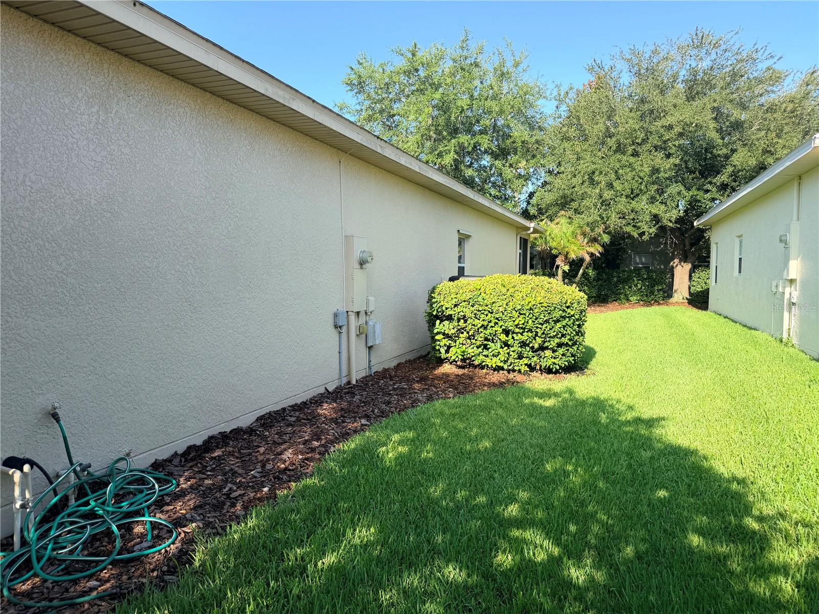 941 SHOREHAVEN DRIVE