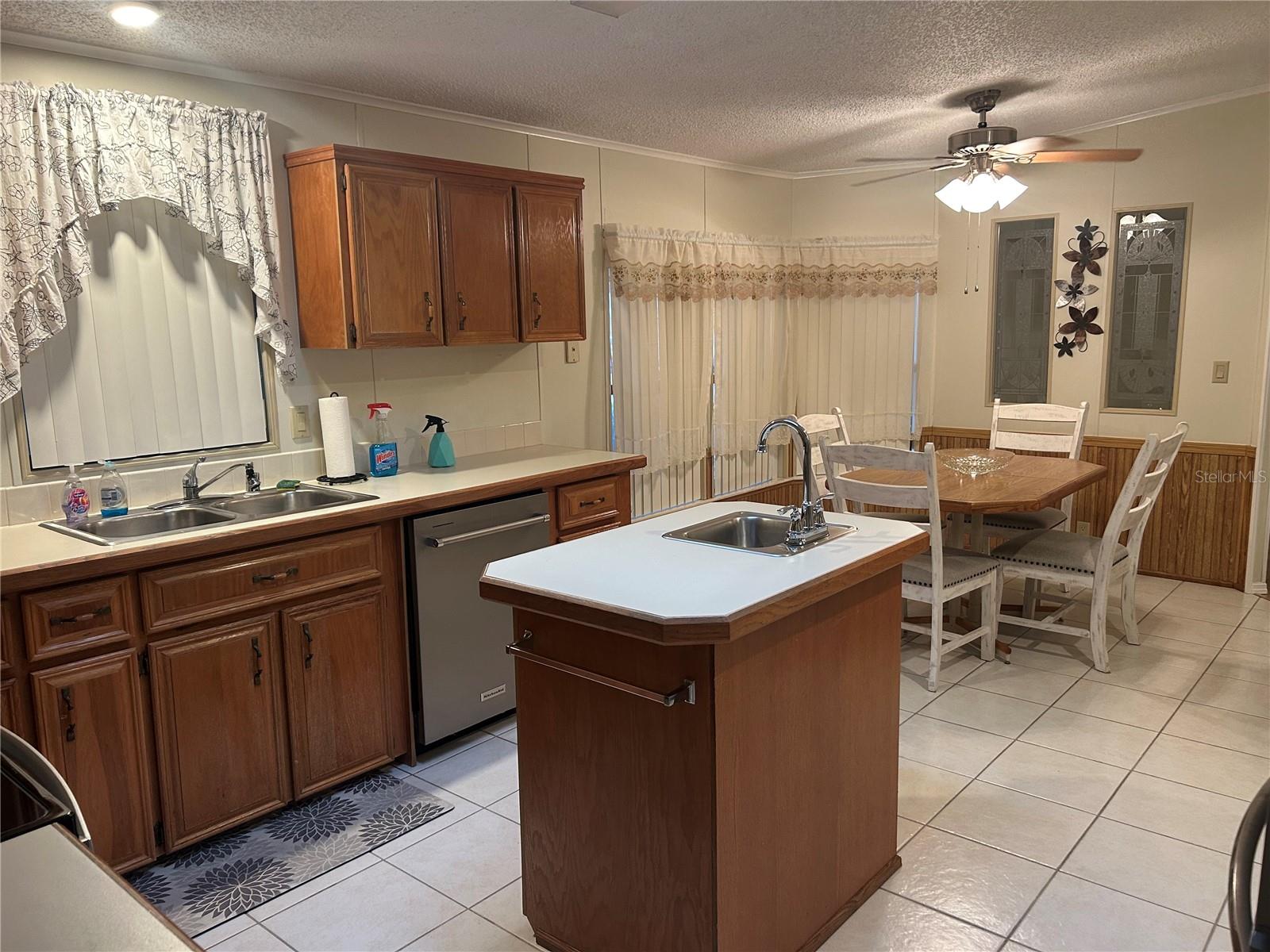 POLO PARK EAST MHP - Residential